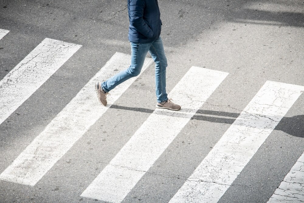 Potrącenie pieszego w Puławach – apel o większą ostrożność na drogach
