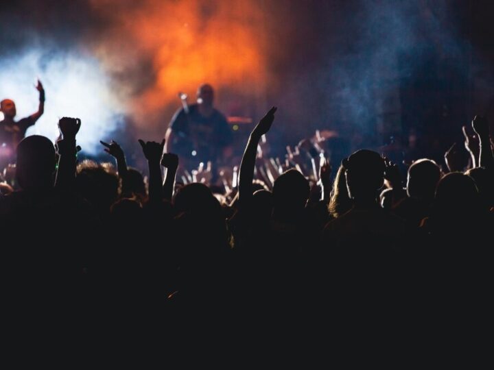 Paryż w rytmach Grand Orkiestry z Odessy: Muzyczne widowisko na żywo!