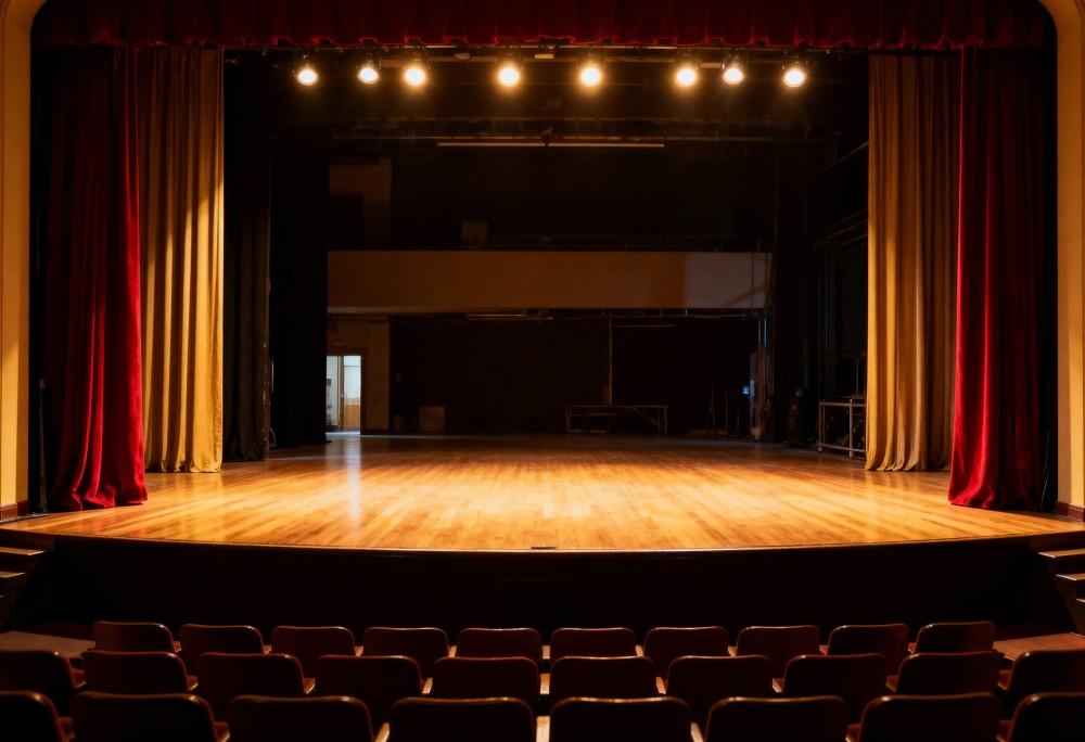 Emocjonalny wieczór: premiery monodramów w Teatrze SPUT²