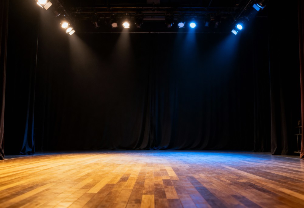 Odkryj magię PRL-u na spektaklu „Dzieci PRL-u” w Teatrze RETRO