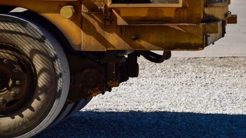Powiatu Puławskiego zastrzyk 2,3 mln zł na modernizację drogi powiatowej!
