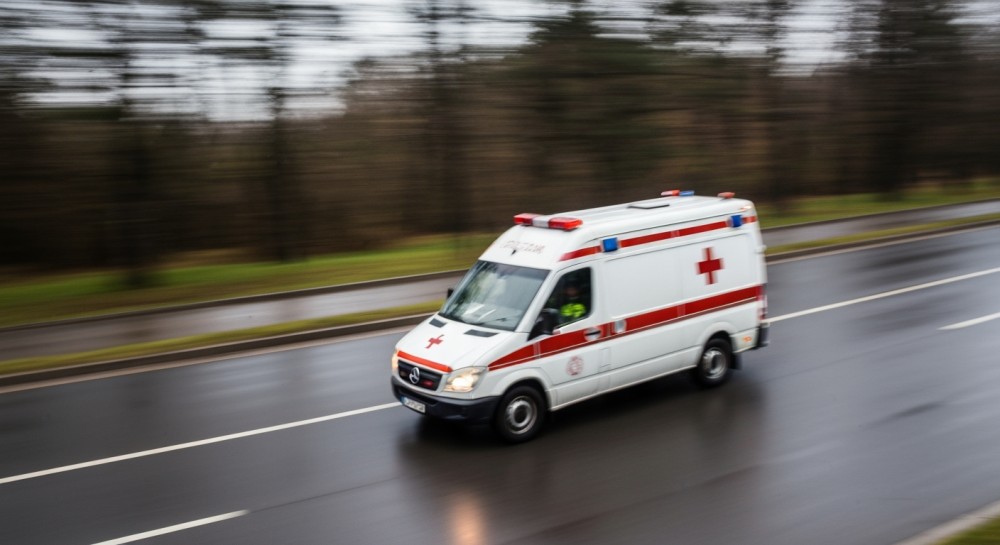 Policja dzieli się wiedzą o bezpiecznych wakacjach z harcerzami
