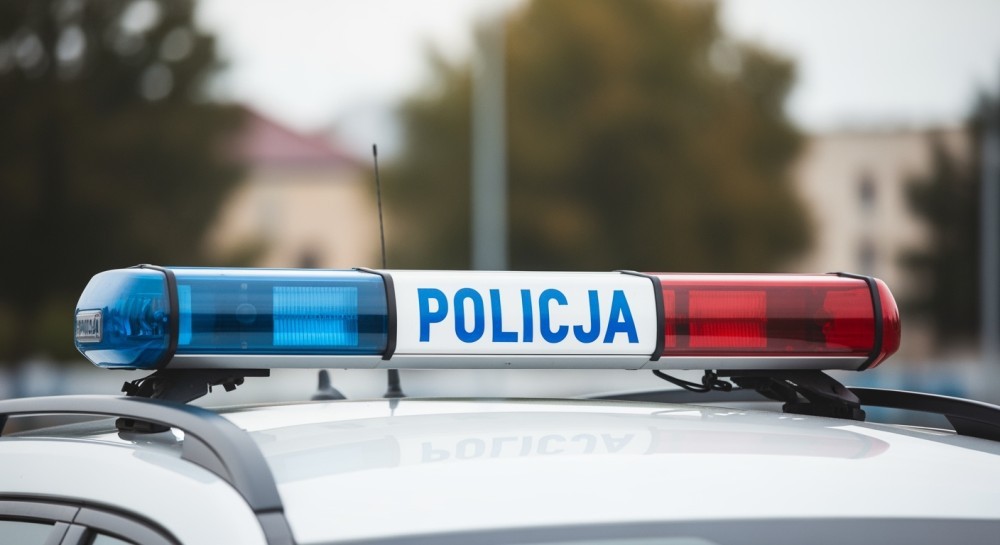 Niebezpieczne znalezisko przy torach kolejowych w Białce Kolonii