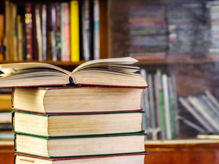 Odkryj tajemnice Nocy Dziadów w Powiatowej Bibliotece podczas Nocy Bibliotek