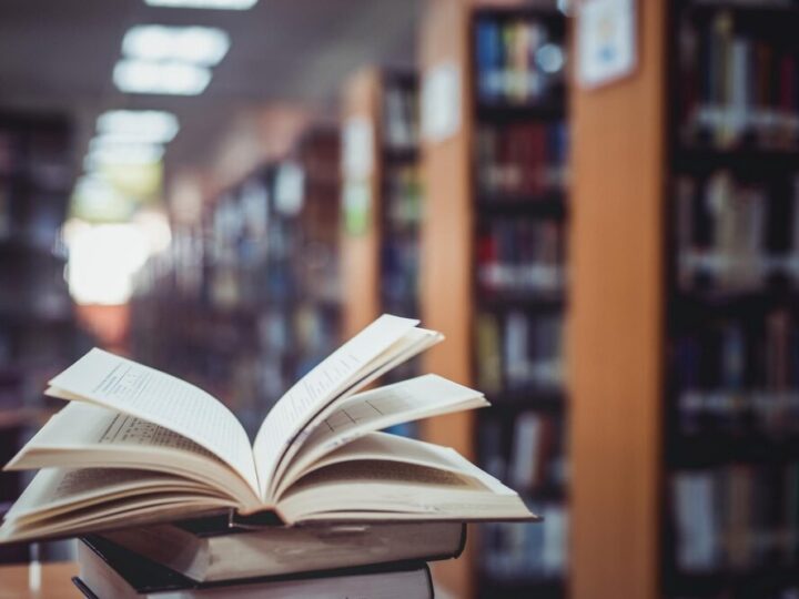 Zanurzenie w przeszłość Puław – spotkanie w Bibliotece Miejskiej